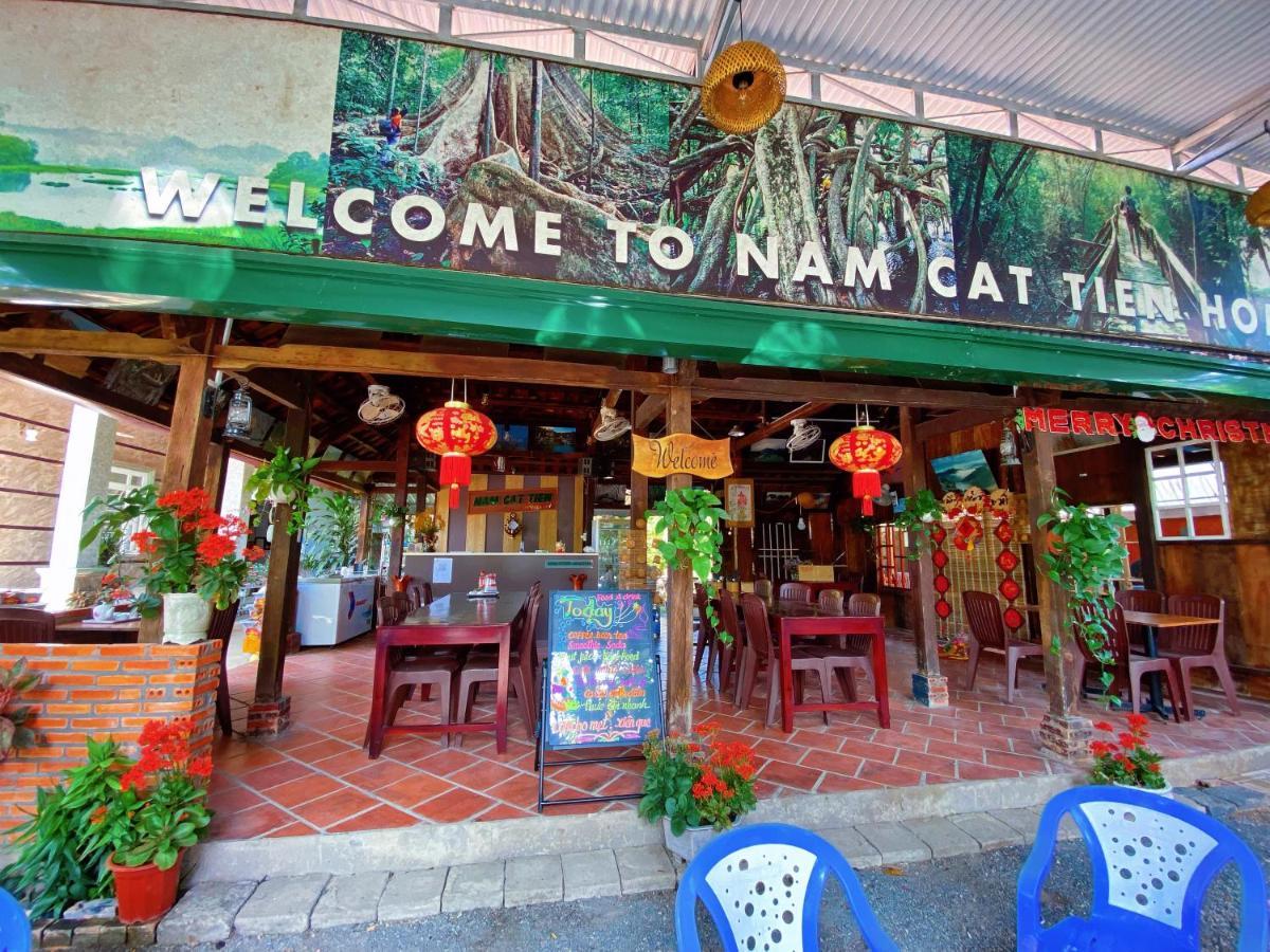 Nam Cat Tien Homestay Exterior foto